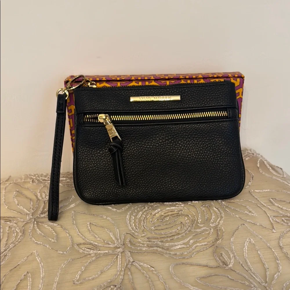 NWOT-Steve Madden Black Clutch with Gold Accents